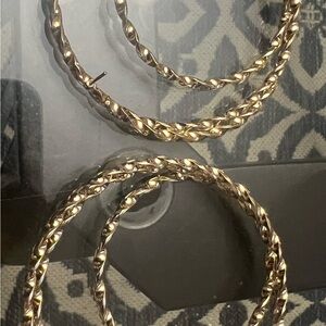 Elegant Gold Twisted Hoop Earrings